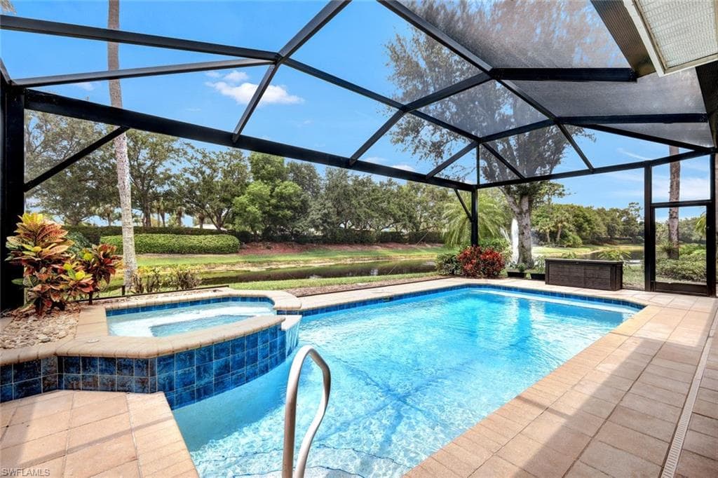 9231 Troon Lakes DR NAPLES, FL 34109
