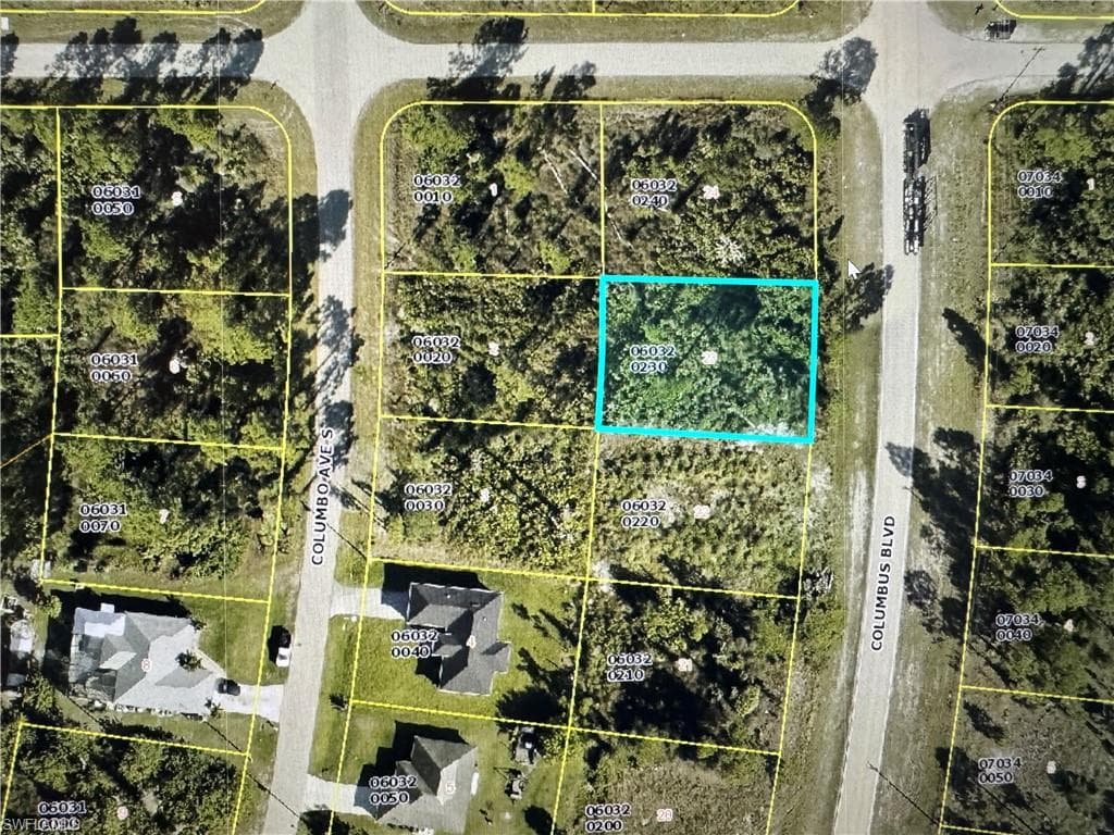1132 Columbus BLVD S LEHIGH ACRES, FL 33974