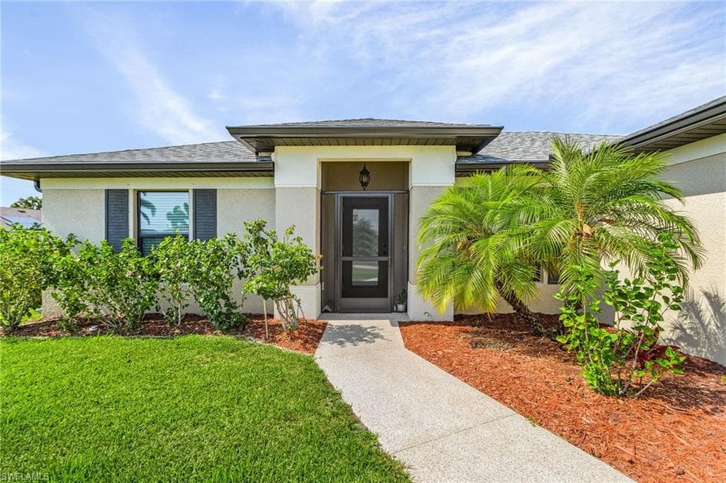 1239 NW 19th ST CAPE CORAL, FL 33993