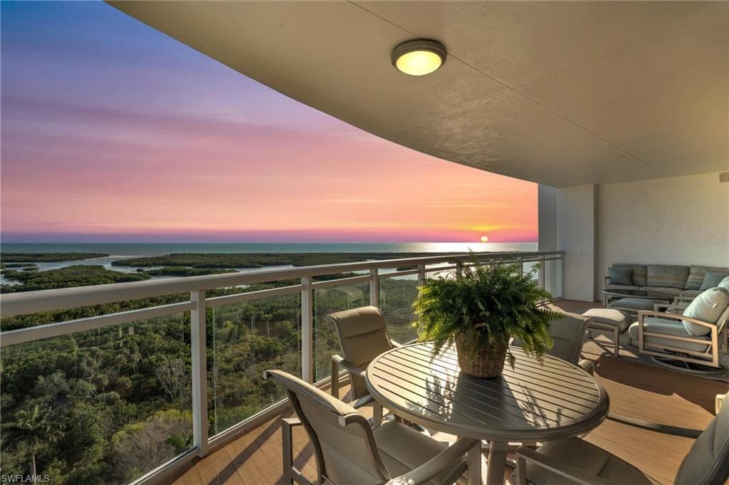 13915 Old Coast RD 1701 NAPLES, FL 34110