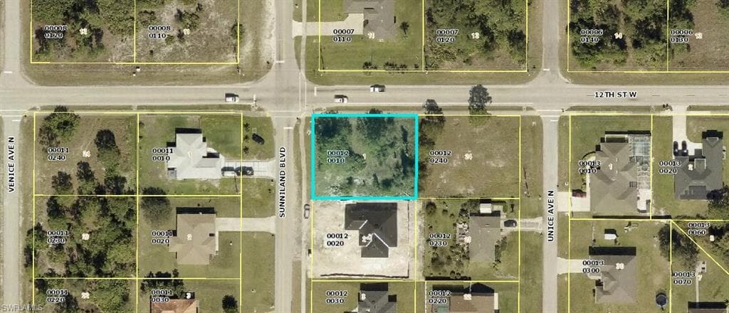 922 Sunniland BLVD LEHIGH ACRES, FL 33971