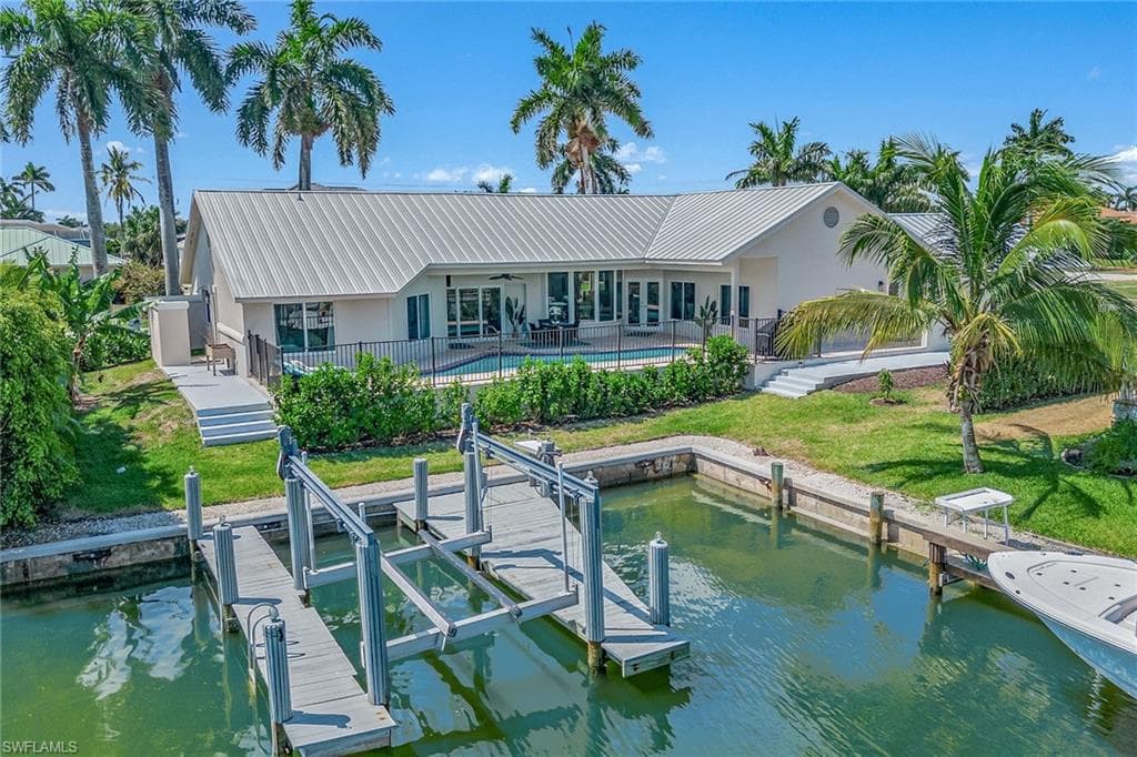 201 Windbrook CT MARCO ISLAND, FL 34145