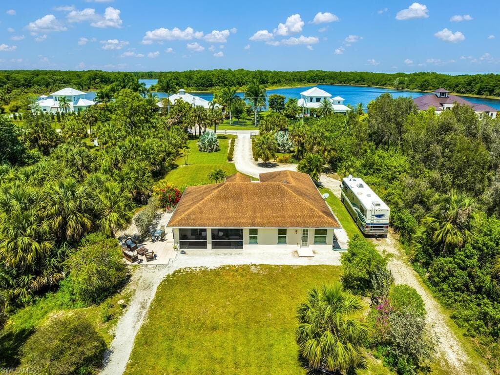 290 Shady Hollow BLVD W NAPLES, FL 34120