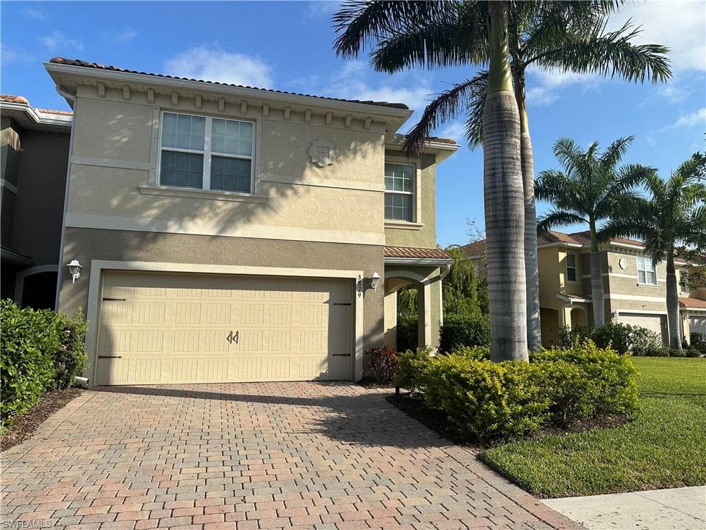 3879 Tilbor CIR FORT MYERS, FL 33916