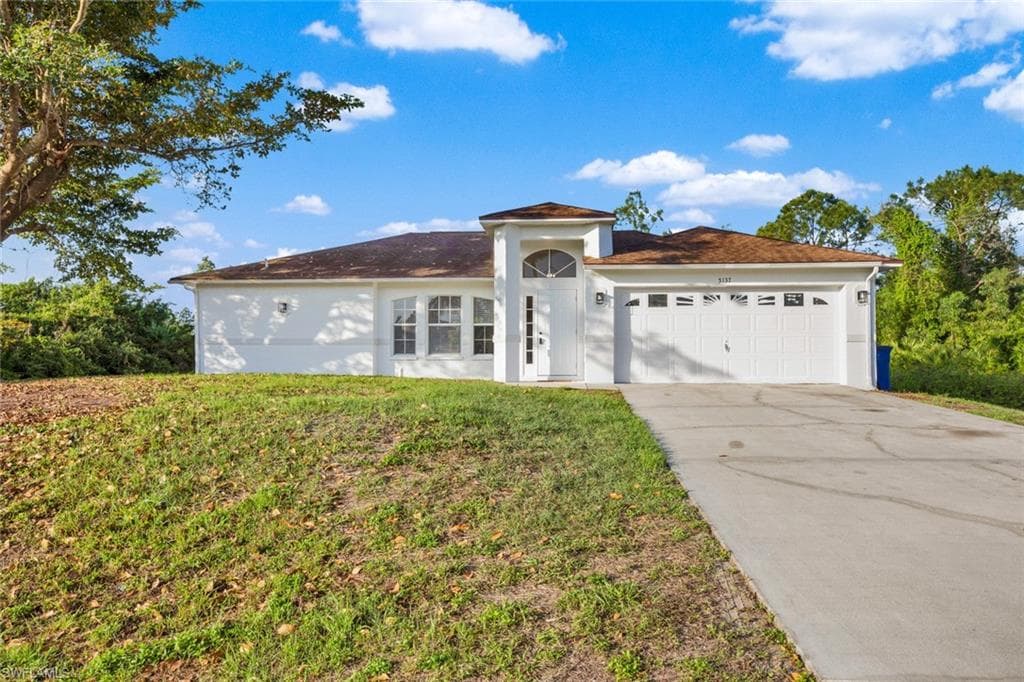 5137 27th ST SW LEHIGH ACRES, FL 33973