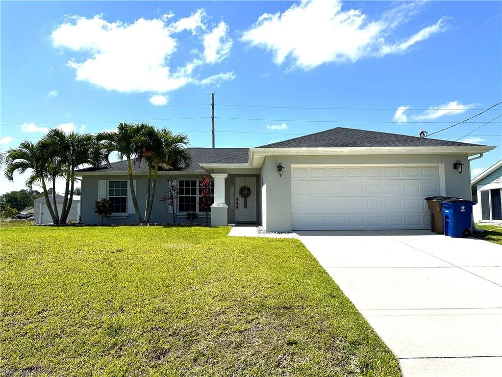 2909 1st ST W LEHIGH ACRES, FL 33971