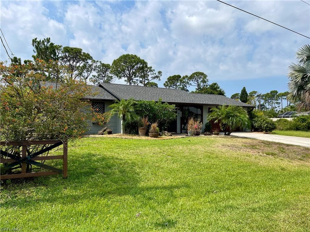 23227 Delavan AVE PORT CHARLOTTE, FL 33954