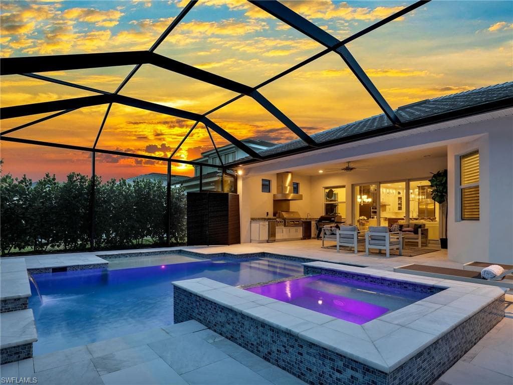 9260 Cayman DR NAPLES, FL 34114