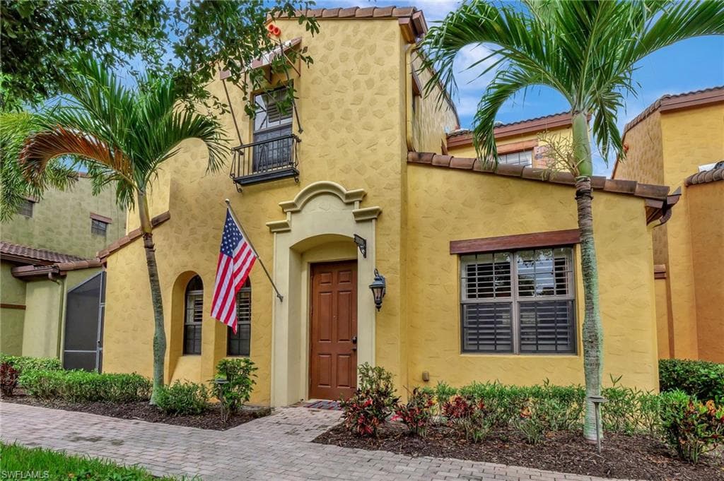 8832 Oliveria ST 9505 FORT MYERS, FL 33912
