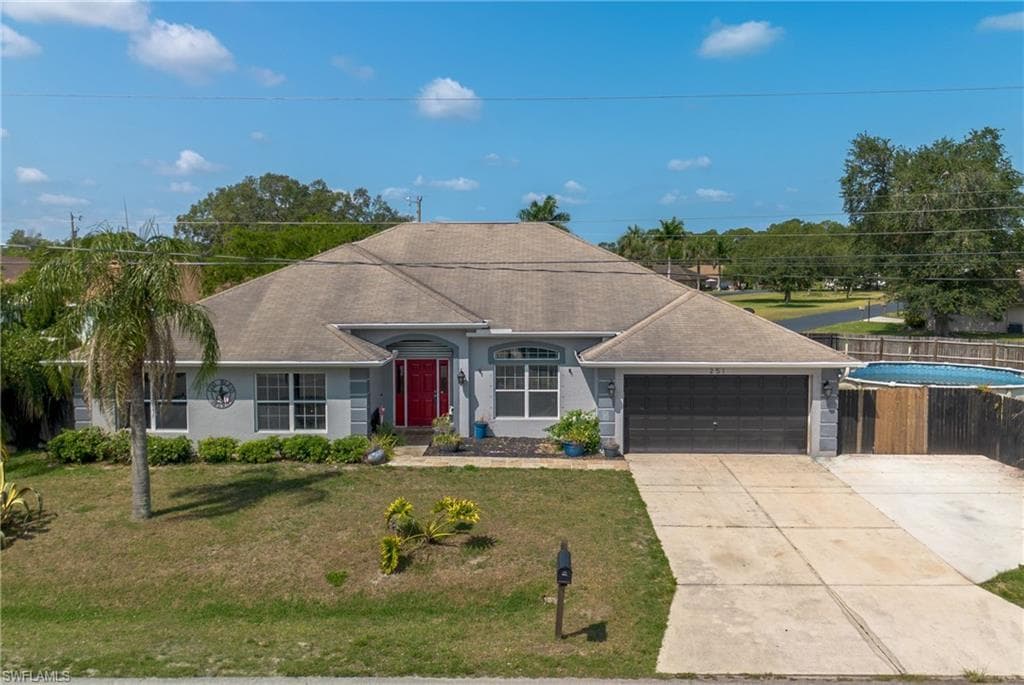 251 David AVE LEHIGH ACRES, FL 33936