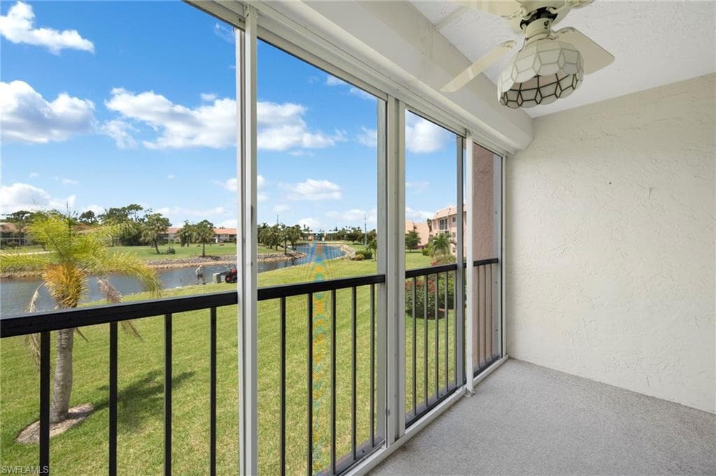 300 Forest Lakes BLVD 204 NAPLES, FL 34105