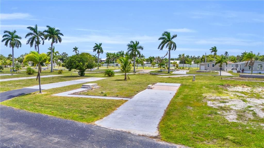 26 Cottonwood DR FORT MYERS, FL 33908