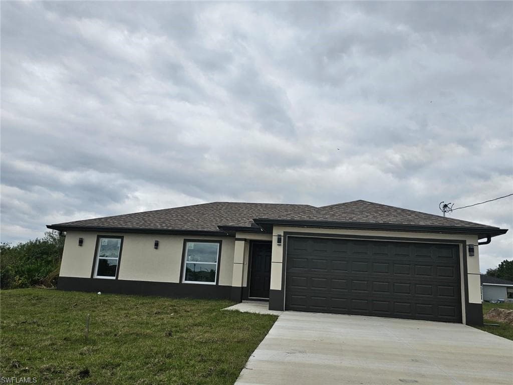 3205 16th ST SW LEHIGH ACRES, FL 33976