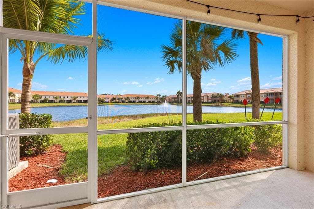 8894 Via Isola CT FORT MYERS, FL 33966