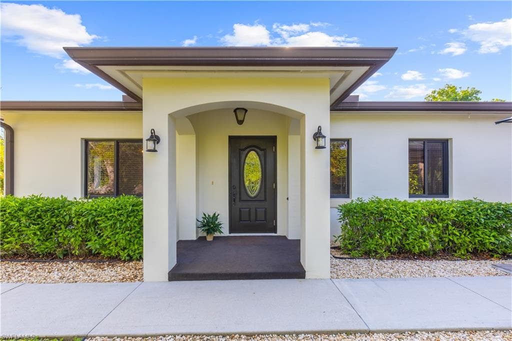 4400 Vanda DR BONITA SPRINGS, FL 34134