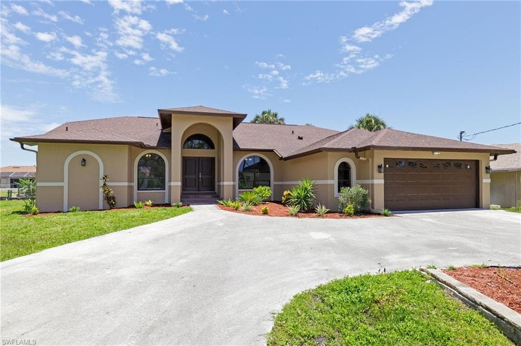 260 Alameda AVE FORT MYERS, FL 33905
