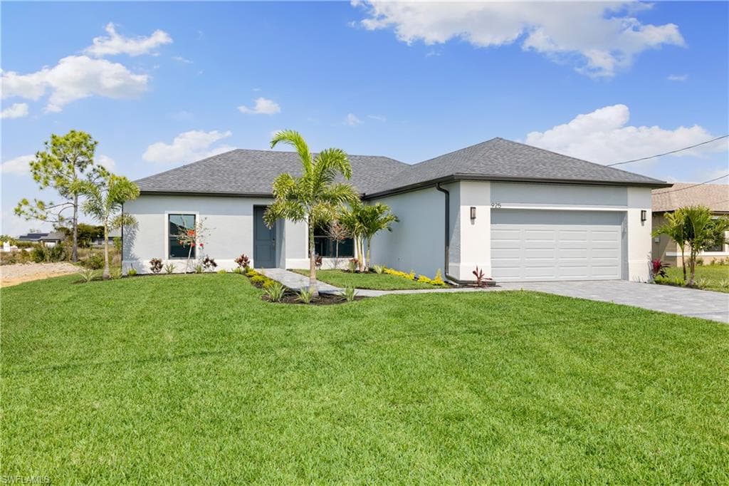 925 11th TER CAPE CORAL, FL 33909
