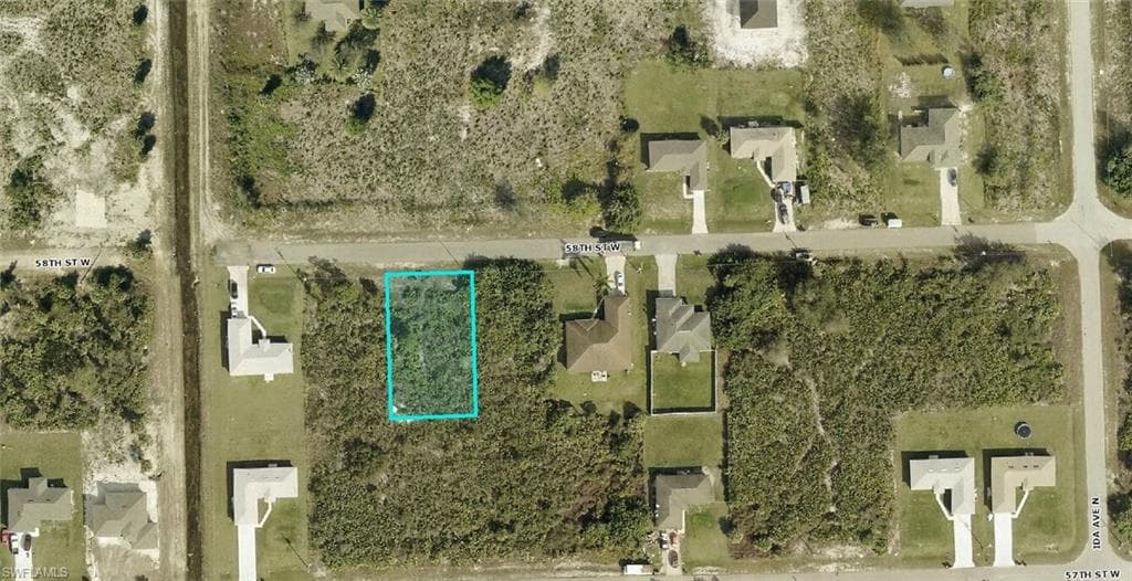 2815 58th ST W LEHIGH ACRES, FL 33971