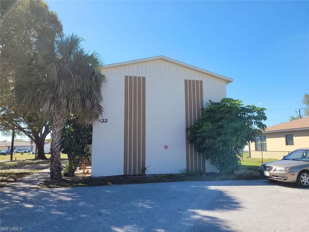 622 SE 13th CT 3 CAPE CORAL, FL 33990