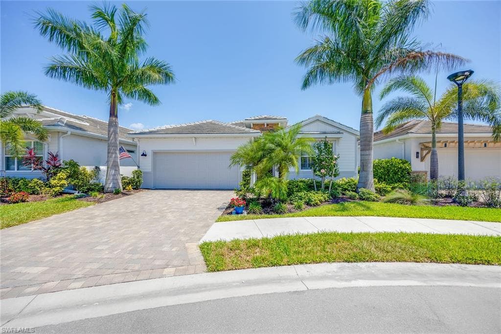 16504 Seagate PL BONITA SPRINGS, FL 34135