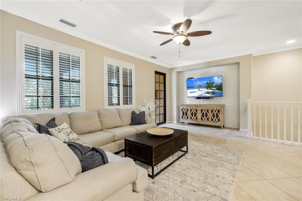 8964 Malibu LN 1102 NAPLES, FL 34113