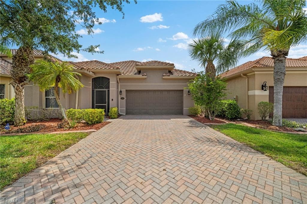 21343 Velino LN ESTERO, FL 33928
