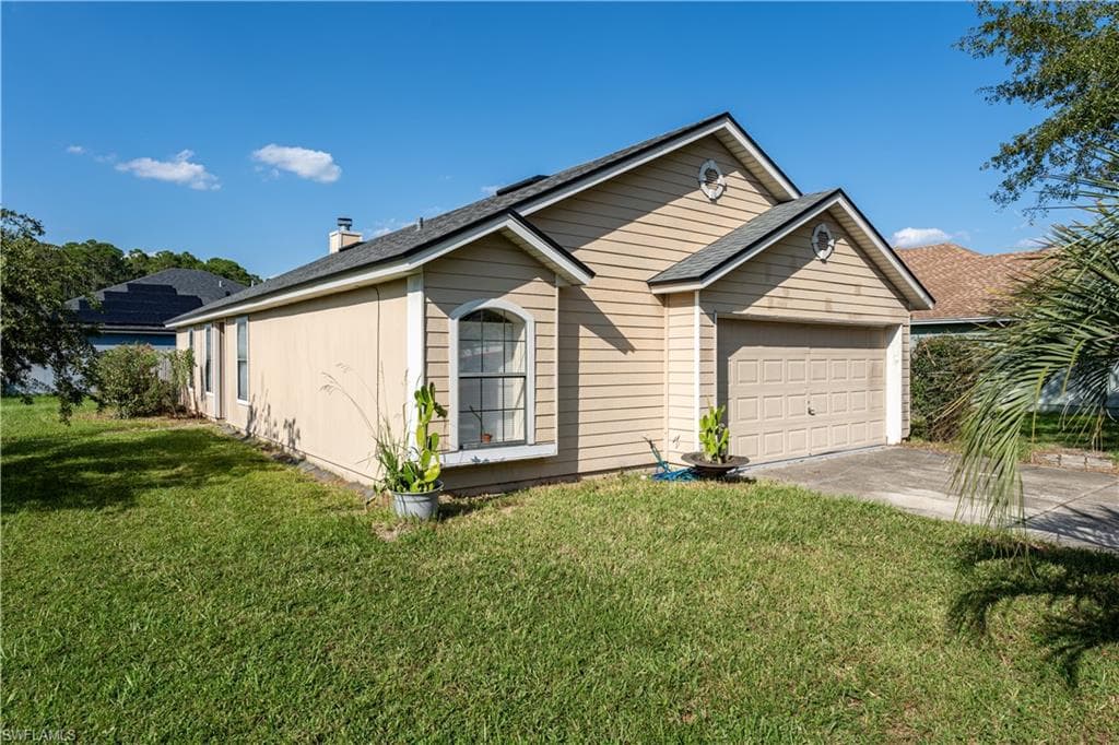2022 HUNTERS TRACE CIR MIDDLEBURG, FL 32068