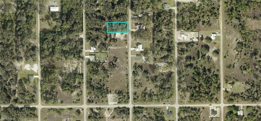 1915 Johns AVE LEHIGH ACRES, FL 33972