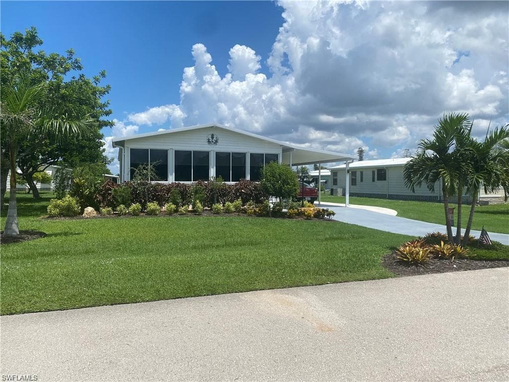 26291 Queen Mary LN BONITA SPRINGS, FL 34135