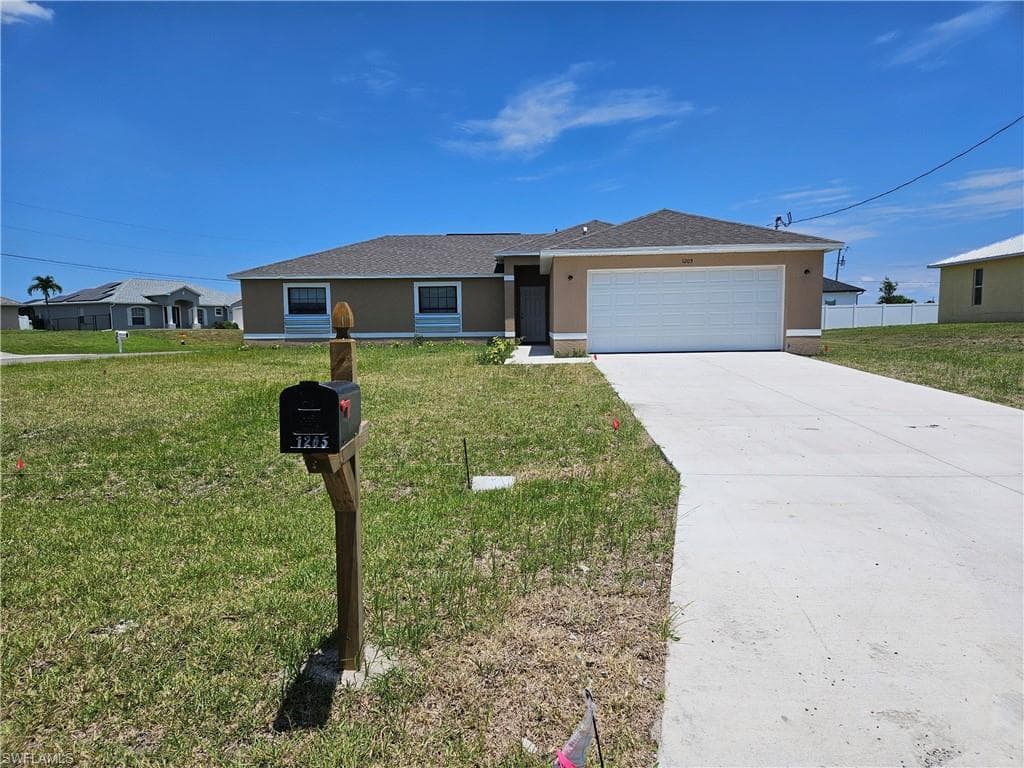 1205 SW 4th LN CAPE CORAL, FL 33991