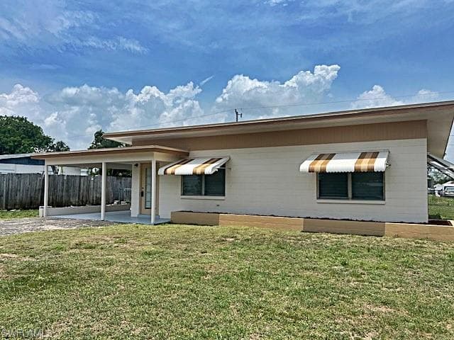 715 Leeland Heights BLVD W LEHIGH ACRES, FL 33936