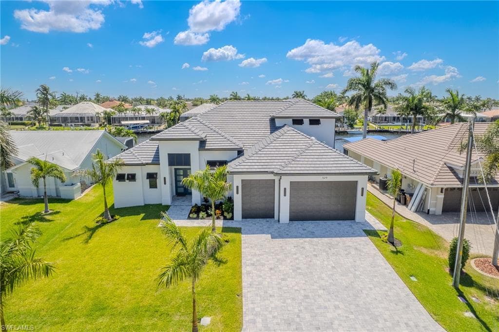 5219 SW 28th PL CAPE CORAL, FL 33914