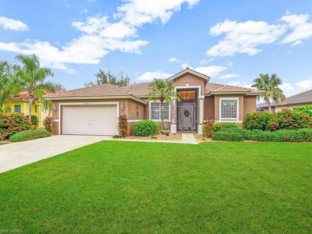 856 Grand Rapids BLVD NAPLES, FL 34120