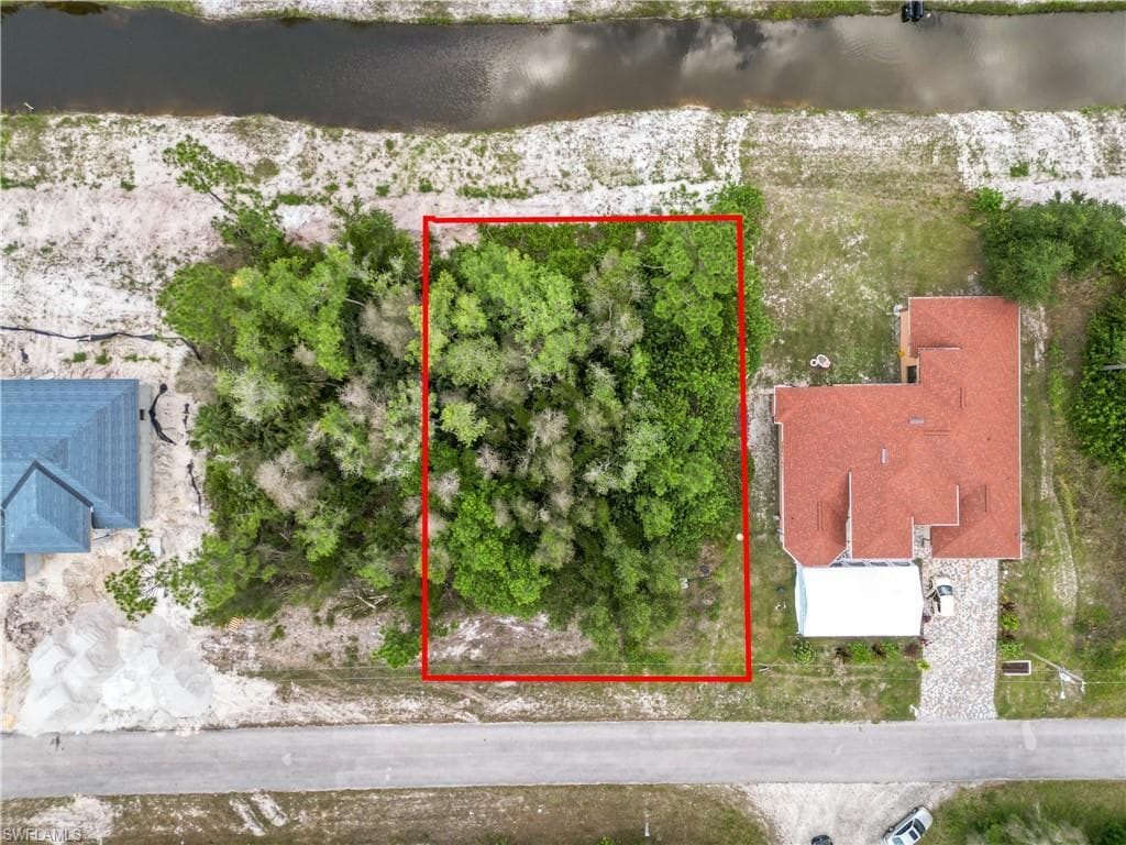 625 Allison ST E LEHIGH ACRES, FL 33974