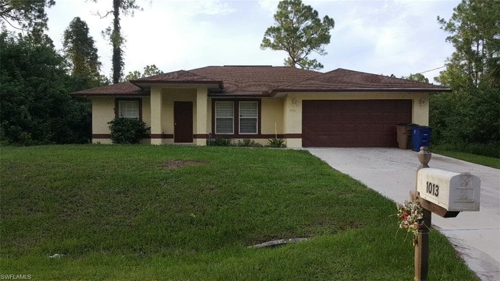 1013 Butler ST E LEHIGH ACRES, FL 33974