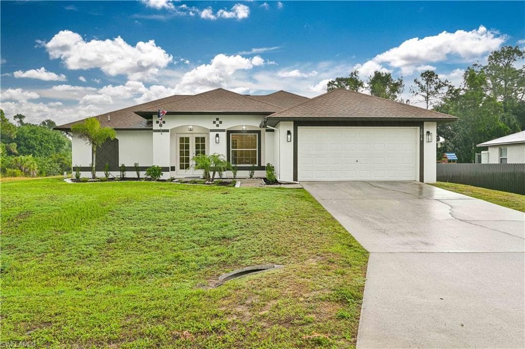 3018 20th ST W LEHIGH ACRES, FL 33971
