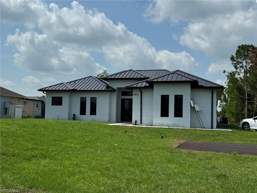 2806 45TH AVE NE NAPLES, FL 34120