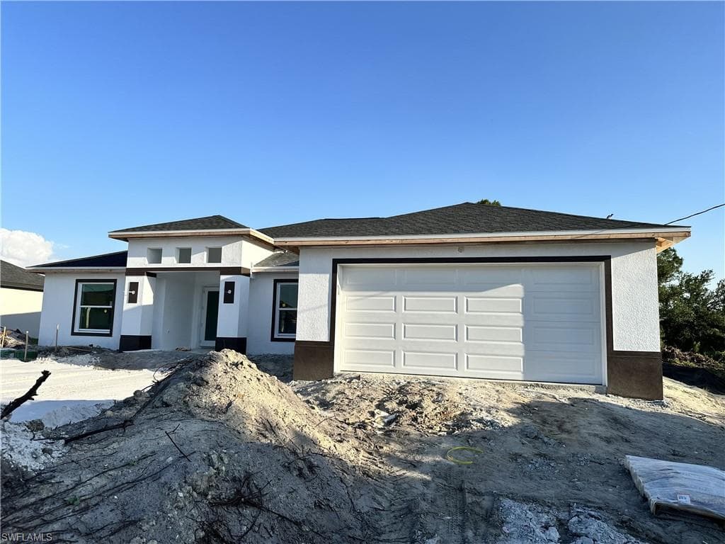 2705 6th ST SW LEHIGH ACRES, FL 33976