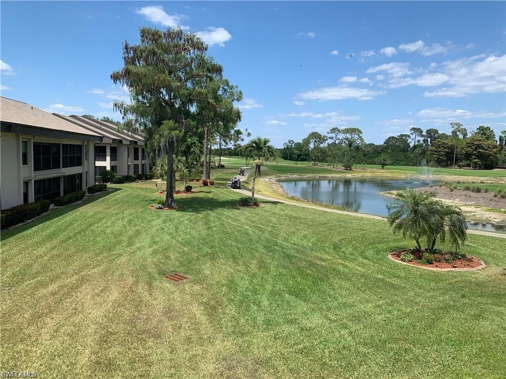 5965 Trailwinds DR 1121 FORT MYERS, FL 33907
