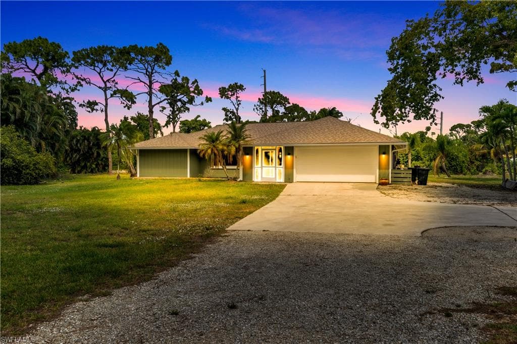 20564 Charing Cross CIR ESTERO, FL 33928