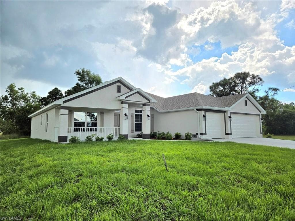 3700 NW 45th LN CAPE CORAL, FL 33993