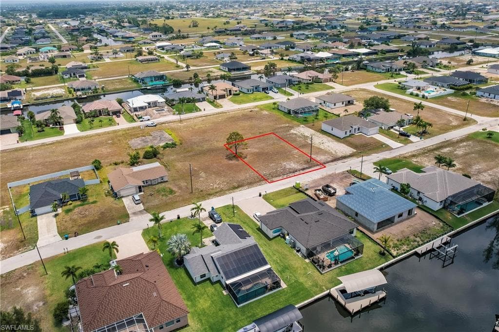 1807 NW 38th PL CAPE CORAL, FL 33993