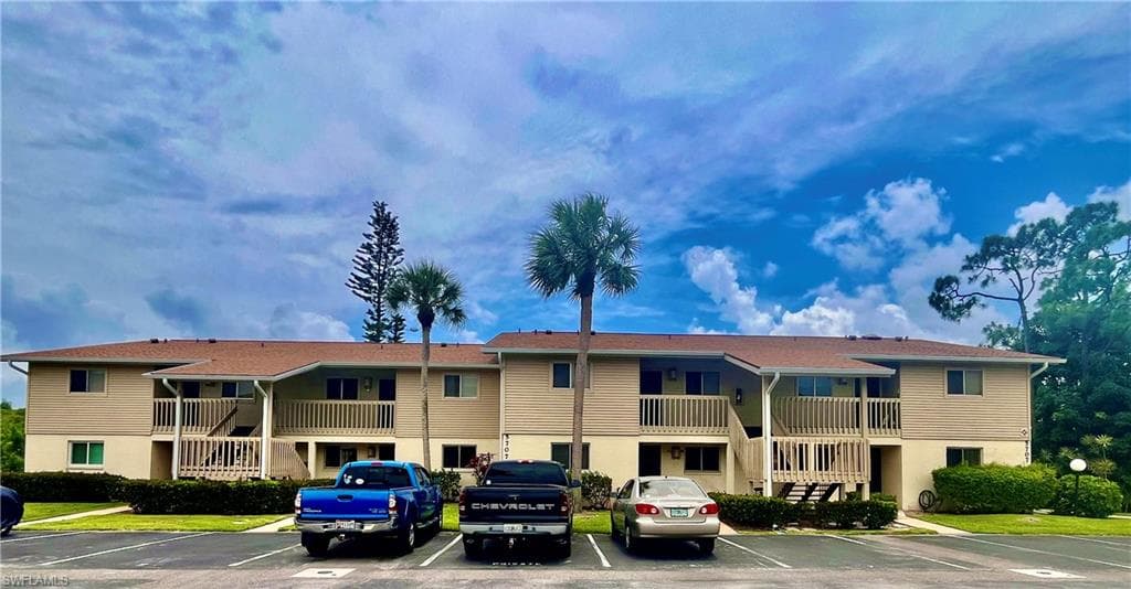 5707 Foxlake DR 4 NORTH FORT MYERS, FL 33917