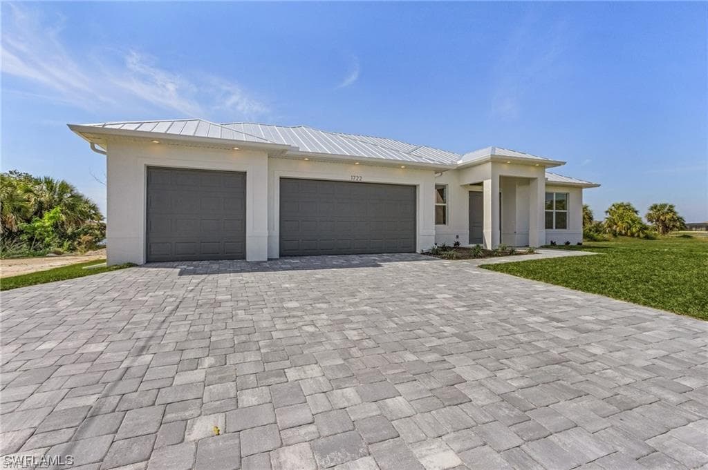 1722 NE 24th AVE CAPE CORAL, FL 33909