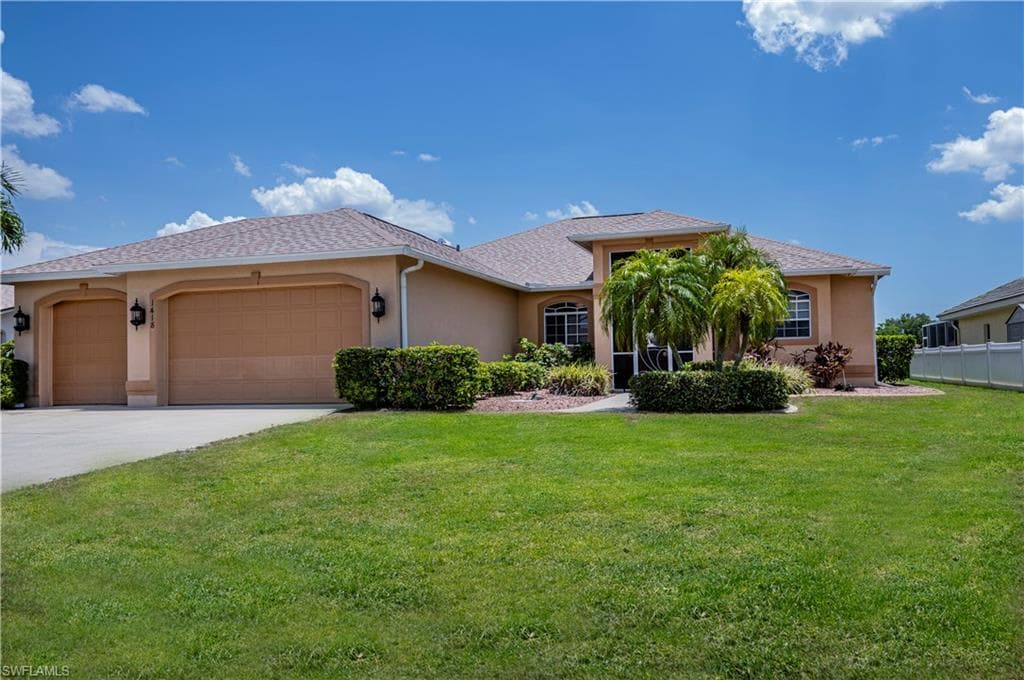 1418 NE 2nd TER CAPE CORAL, FL 33909