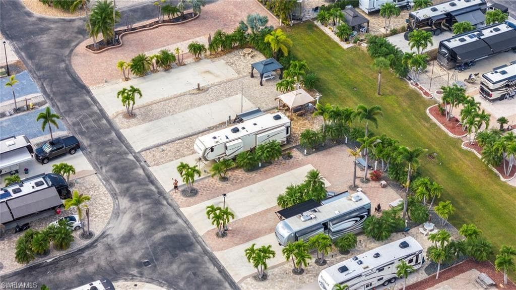 718 Barracuda BEND FORT MYERS BEACH, FL 33931