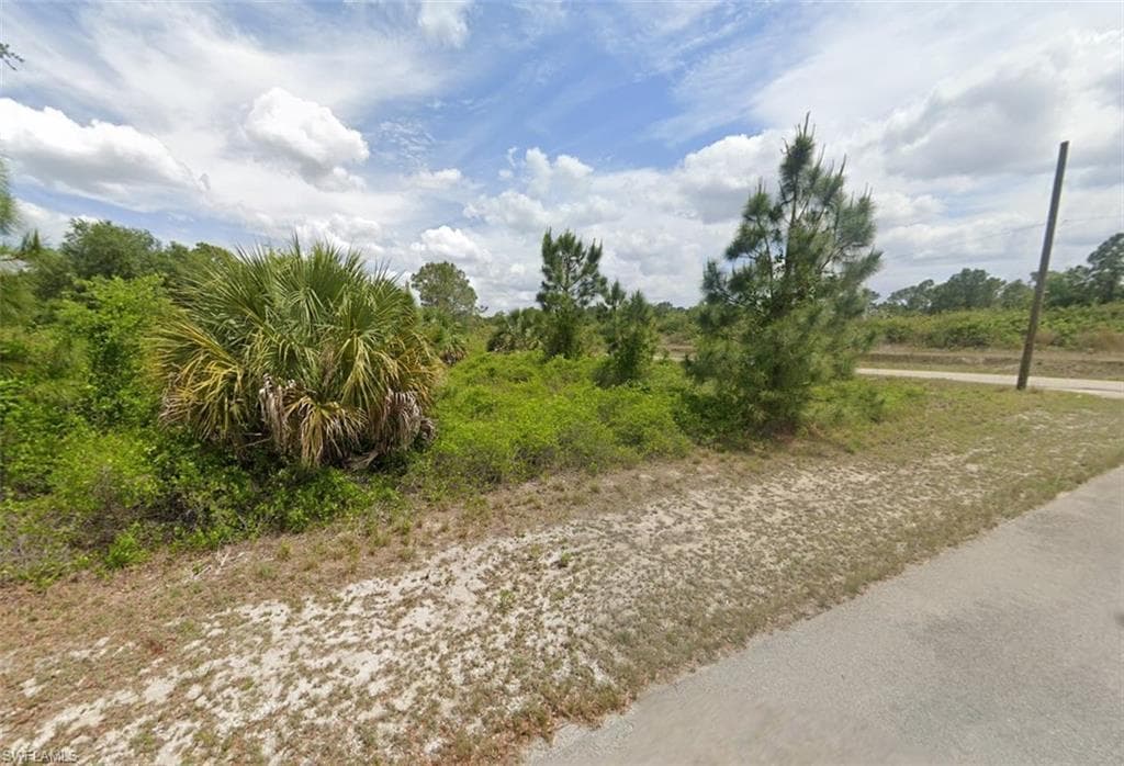 1600 Congress AVE LEHIGH ACRES, FL 33972