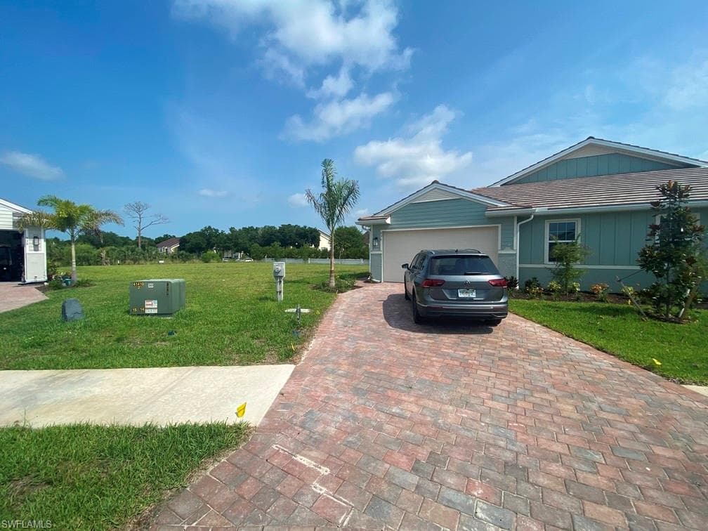 930 Enbrook LOOP NAPLES, FL 34114