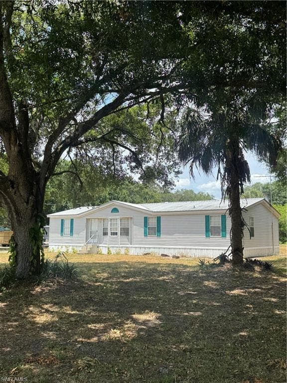 143 Oak DR CLEWISTON, FL 33440
