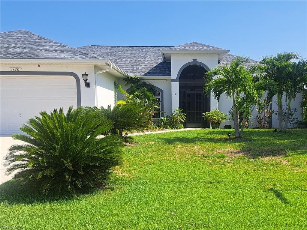 1120 SE 4th TER CAPE CORAL, FL 33990
